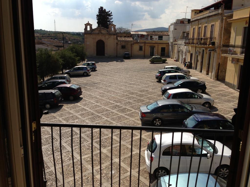 La Perla Di Noto Hotel Quarto foto